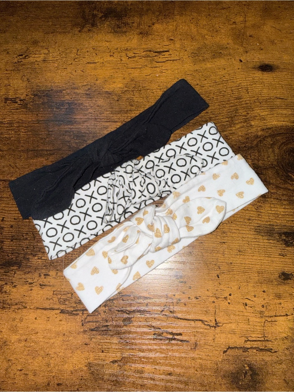 Set of 3 Knot Headbands - Black, White XOXO, White with Gold Hearts